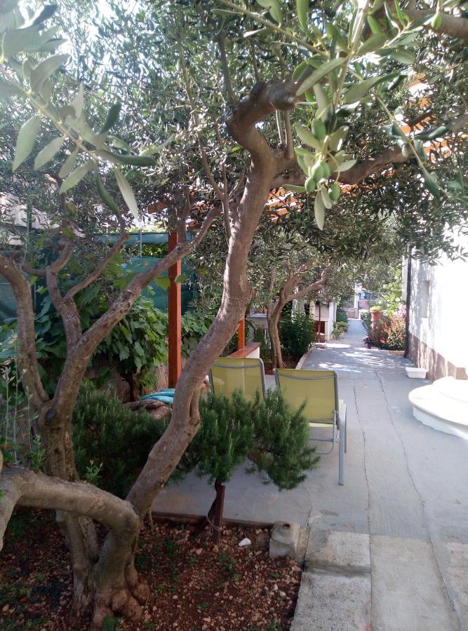 Lux Trogir Apartment Екстериор снимка